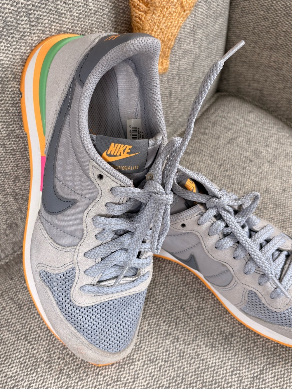 Nike Womens Internationalist – Grey – Green – Mango - Picture 2 of 9